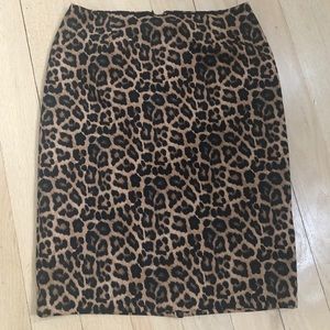 Leopard Print  Pencil Skirt with gold Zipper